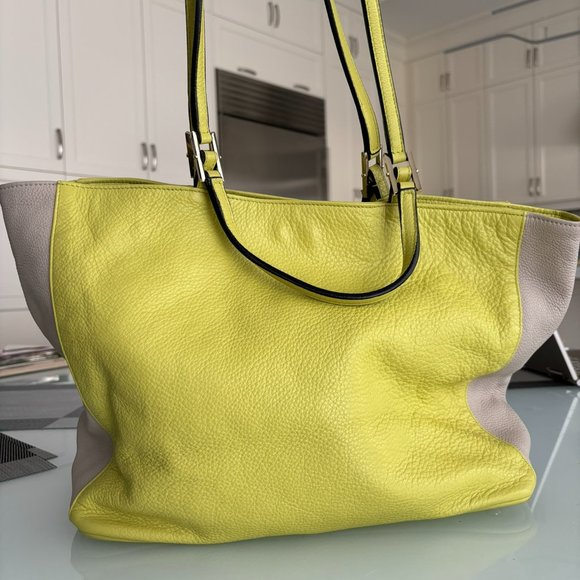 Furla yellow/beige leather tote bag - Picture 2 of 11